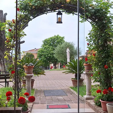 Il Castagno 호텔 Orciano di Pesaro